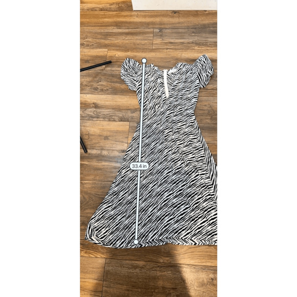 Faithfull The Brand Marie Louise Midi Dress Blance Zebra Animal Print Size US 2 - Picture 6 of 16